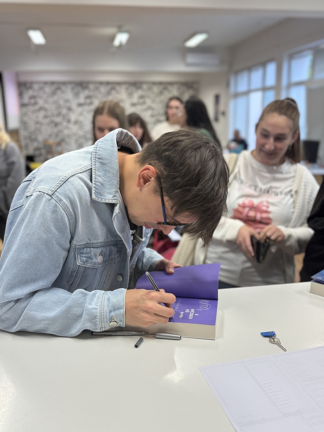 Petr Hanel, autor knihy O hvězdách víš hovno