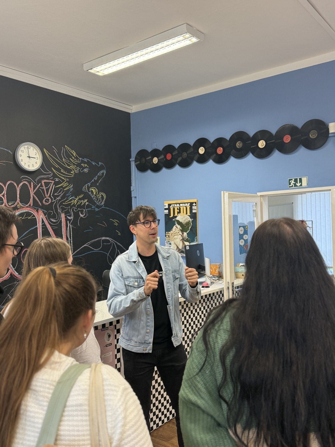 Petr Hanel, autor knihy O hvězdách víš hovno