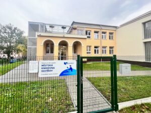 Budova pobočky U Jeslí po rekonstrukci v letech 2022-2023